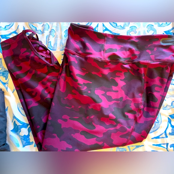 Torrid Plus size 3 Yoga Pants - Picture 1 of 9